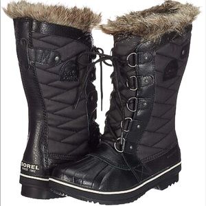 NWT Sorel Tofino II Faux Fur Lined Waterproof Winter Boots Size 7